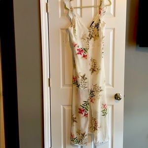 Gorgeous floral maxi!
